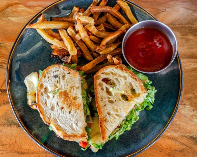 Chicken Havarti Sandy.